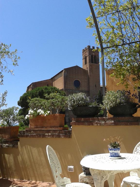 Residenza d'Epoca Campo Regio Relais Bed and Breakfast Siena Esterno foto